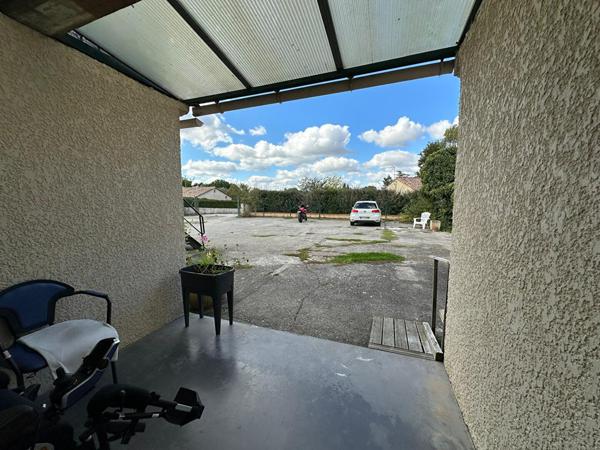 Immeuble Bessieres 10 pièce(s) 375 m2