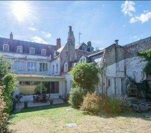 Superbe maison Bourgeoise  avec jardin