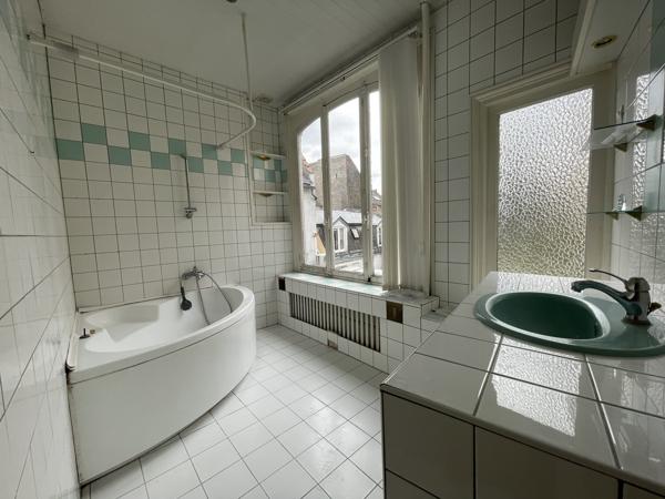 Superbe maison Bourgeoise  avec jardin