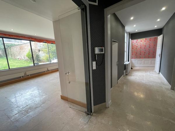 Superbe maison Bourgeoise  avec jardin