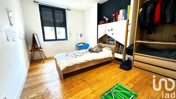 Loft 7 pièces de 132 m² à Saint-Étienne (42000)