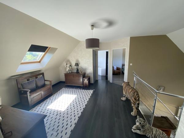 A Fenay, Grand Dijon et Divia, Maison contemporaine de 135 m2