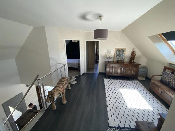 A Fenay, Grand Dijon et Divia, Maison contemporaine de 135 m2