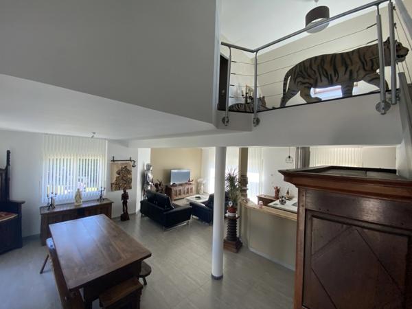 A Fenay, Grand Dijon et Divia, Maison contemporaine de 135 m2