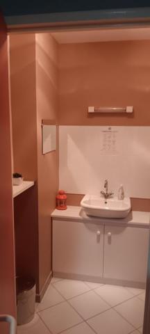 La Primaube - Place de l'Etoile, local commercial ou professionnel de 44 m²