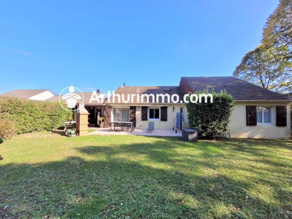 Vente Maison 5 pièces 122 m2 à Savigny-le-Temple