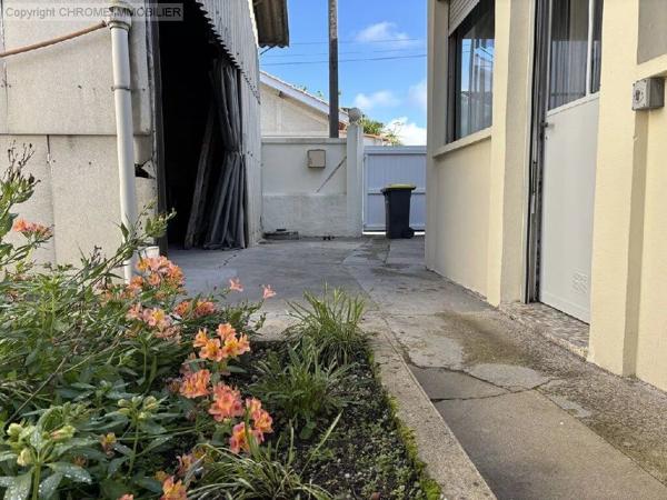 Vente                                                      Maison
                        
                     4 pièces                      54 m2                     à Marmande