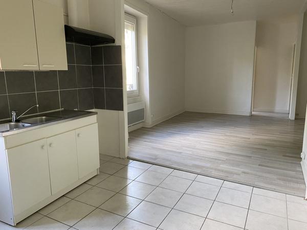 APPARTEMENT DE TYPE F3