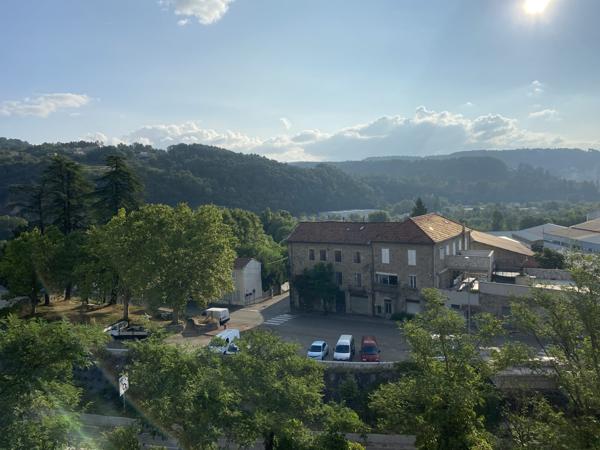 APPARTEMENT DE TYPE F3