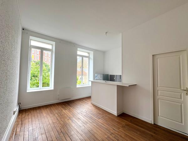 Studio - HYPER CENTRE Poitiers (86000)