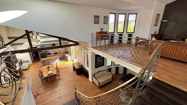 Vente Maison305 m² - 7 Pièces - MERIGNAC (33700)