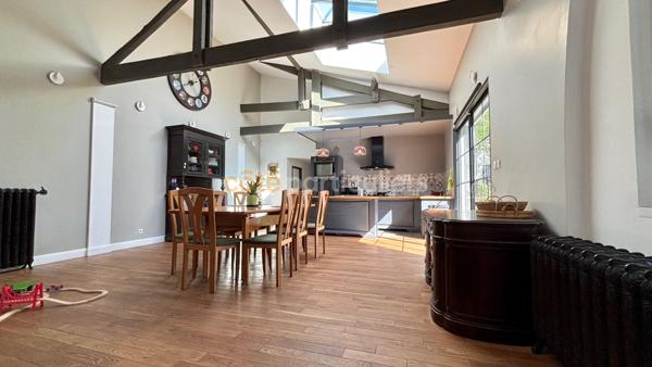 Vente Maison305 m² - 7 Pièces - MERIGNAC (33700)