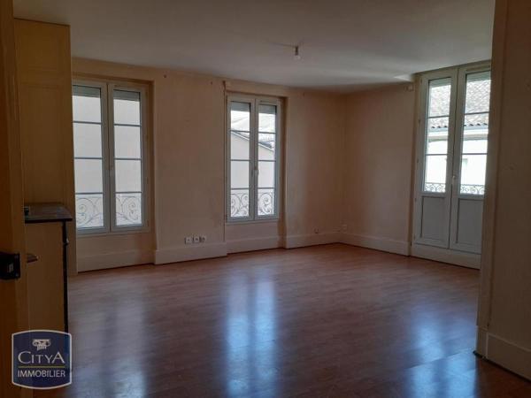 Appartement à louer 4 pièces 104.49m²