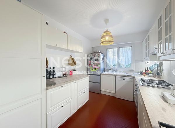 2 pièces en rez-de-chaussée surélevé avec accès PMR, résidence isolée et ravalée, à 2 min du centre-ville et RER B ? Antony