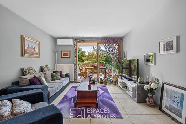 Appartement contemporain avec balcon