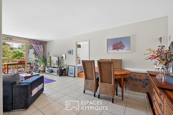 Appartement contemporain avec balcon