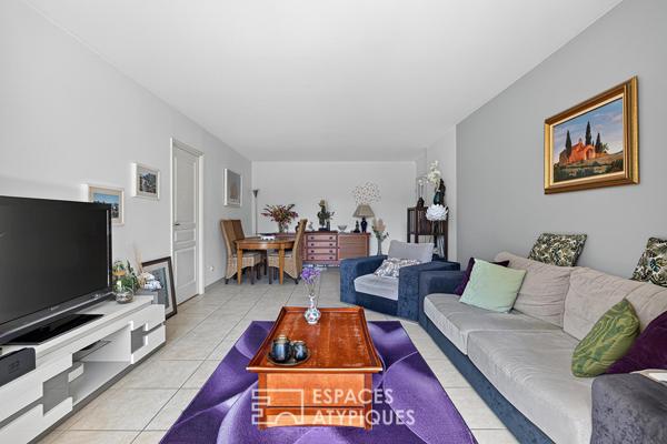 Appartement contemporain avec balcon