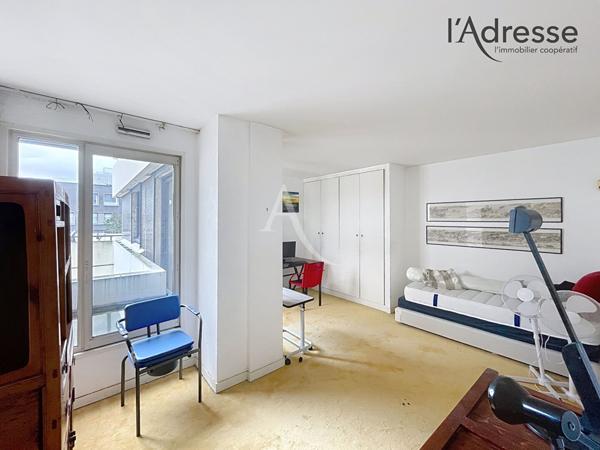 Appartement Suresnes 4 pièce(s) 127,85m2