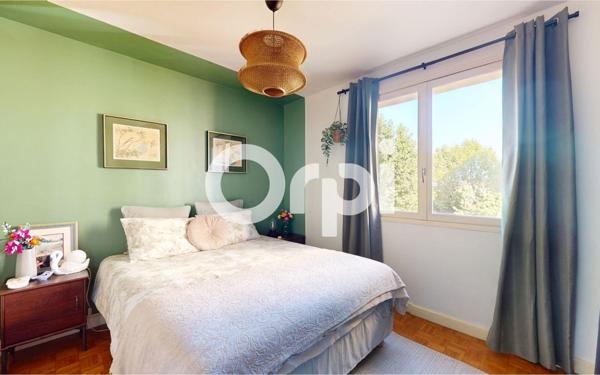 Appartement à vendre    3 pièces • 57 m2 Bron