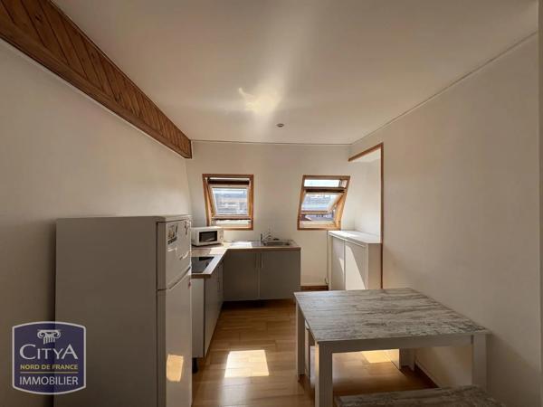 Appartement à louer 2 pièces 51.95m² Dunkerque (59140)