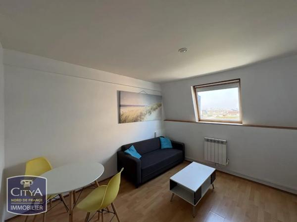 Appartement à louer 2 pièces 51.95m² Dunkerque (59140)