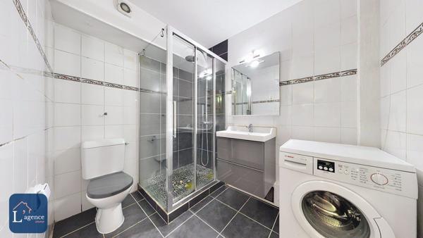 Appartement T4/5 Traversant 114 m² Garage Cave Divonne-les-bains 01220