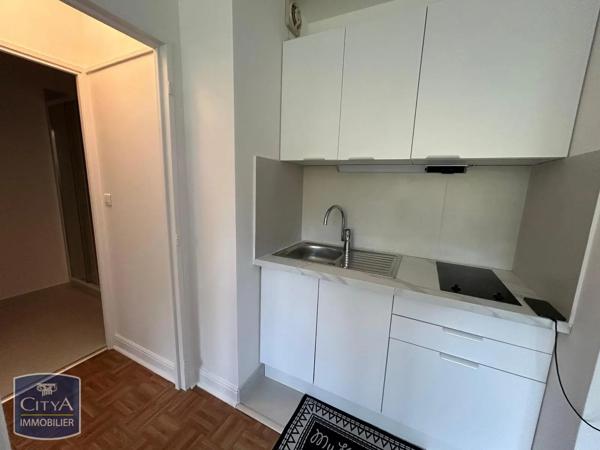 Appartement à louer 2 pièces 30.75m² Villers-sur-Mer (14640)