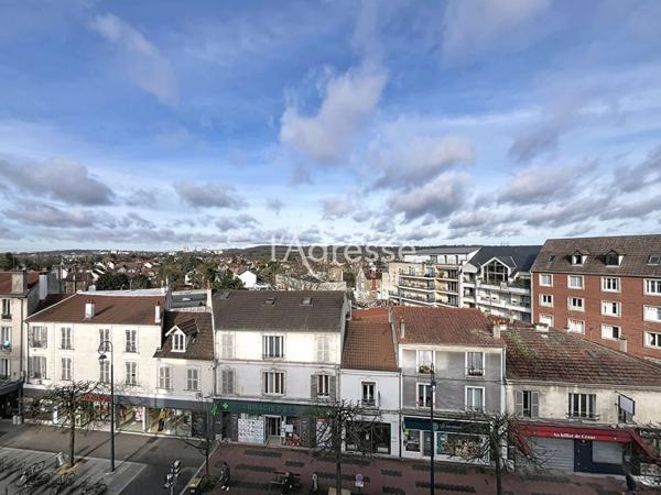 CHELLES Gare - F2 Rooftop Terrasse Panoramique - Sans Travaux