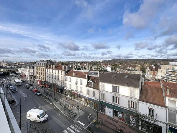 CHELLES Gare - F2 Rooftop Terrasse Panoramique - Sans Travaux