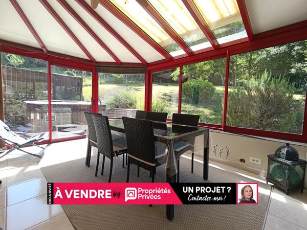 BOUSSIÈRES - À seulement 15 minutes de Besançon Maison de caractère au calme - Véranda chauffée, terrasse , 2 garages