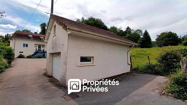 BOUSSIÈRES - À seulement 15 minutes de Besançon Maison de caractère au calme - Véranda chauffée, terrasse , 2 garages