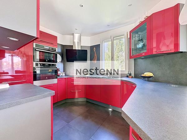 Maison - Ermont - 1550m2 de terrain - Séjour de 41m2 - 4 chambres -