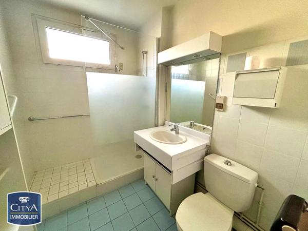 Appartement à louer 1 pièce 33.98m²