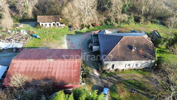 Dpt Gers (32), à vendre proche de NOGARO maison P6 de 214 m² - Terrain de 10803 m2 - Plain pied