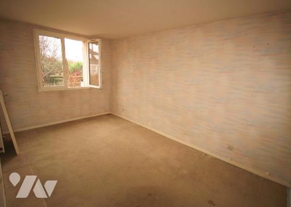 CHEVILLY-LARUE - QUARTIER RECHERCHE