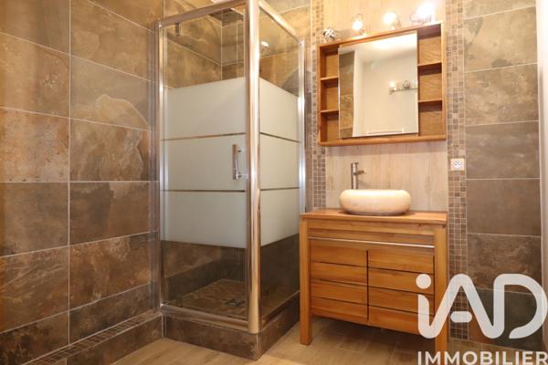 Appartement à vendre 4 pièces 84 m² L'Étrat