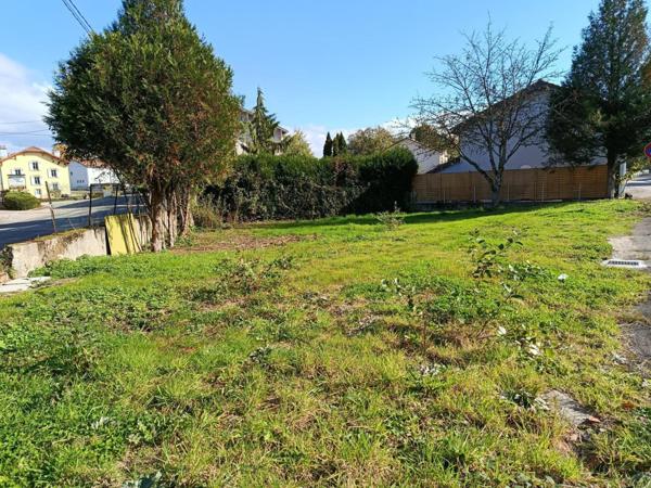Terrain constructible de 437m2 à Deyvillers
