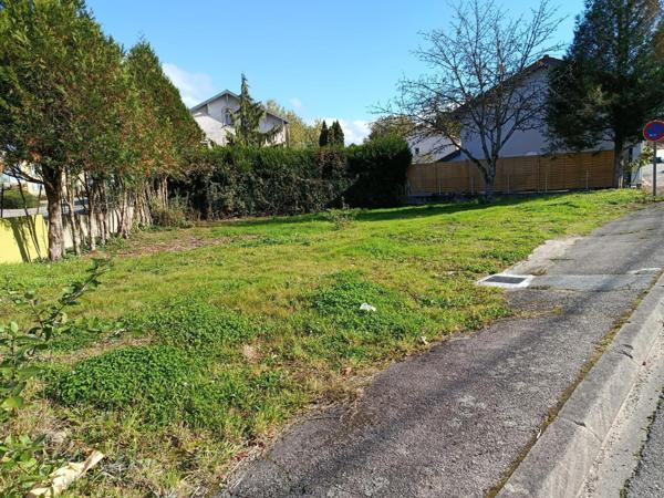 Terrain constructible de 437m2 à Deyvillers