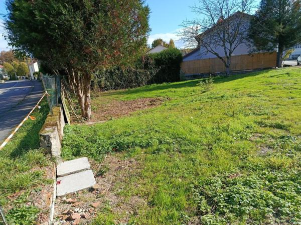 Terrain constructible de 437m2 à Deyvillers