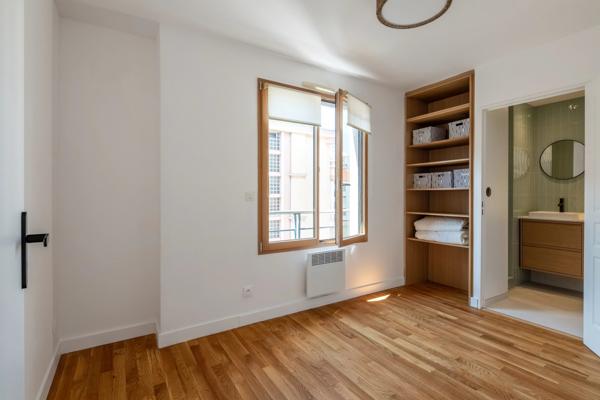 LYON 3 - Saxe Gambetta -Appartement climatisé de 33 m²- 1 chambre - Place de stationnement