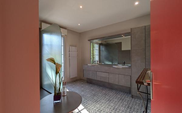 Maison à vendre    5 pièces • 142,54 m2 Lyon 5