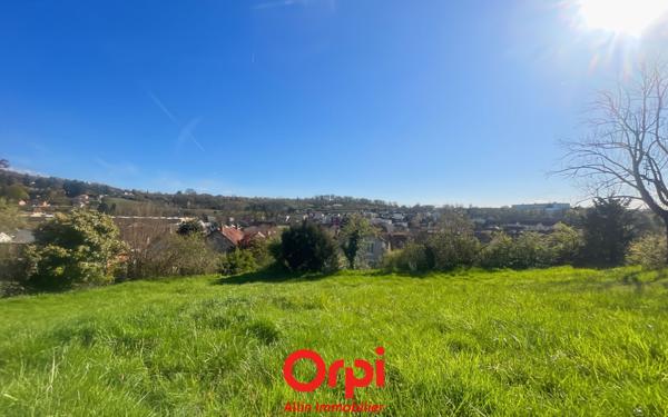 Terrain à vendre    Montluçon