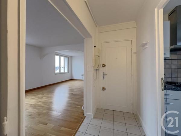 Appartement F4 à vendre  4 pièces - 85 m2 ST JEAN DE LA RUELLE - 45