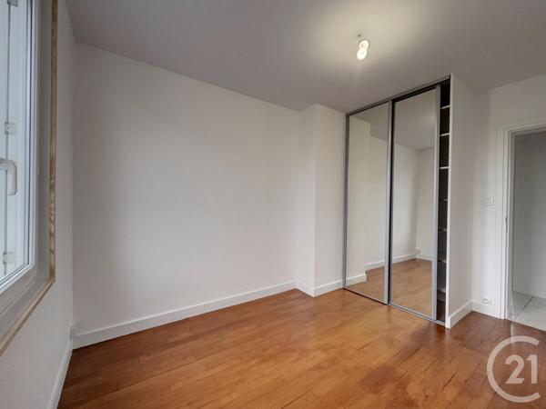 Appartement F4 à vendre  4 pièces - 85 m2 ST JEAN DE LA RUELLE - 45