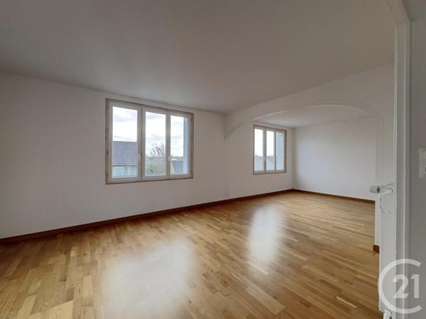 Appartement F4 à vendre  4 pièces - 85 m2 ST JEAN DE LA RUELLE - 45
