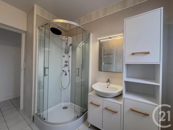 Appartement F4 à vendre  4 pièces - 85 m2 ST JEAN DE LA RUELLE - 45