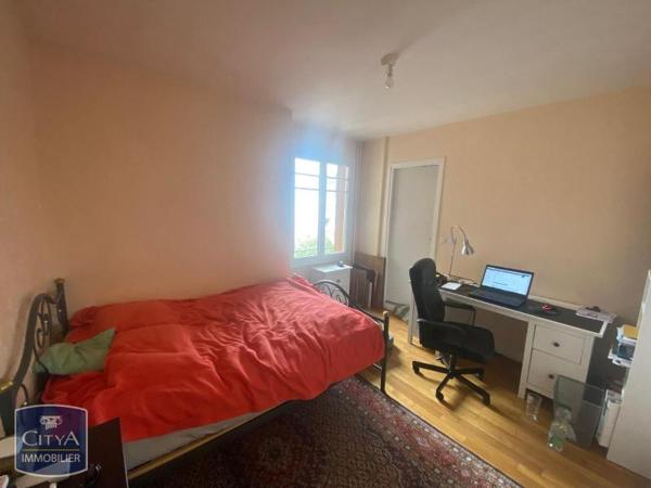 Appartement à louer 4 pièces 75.95m²