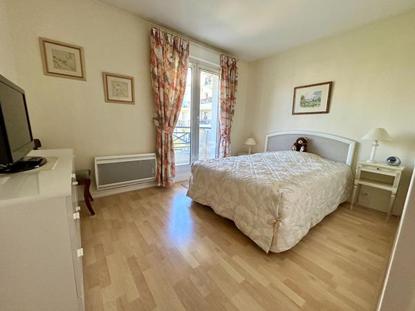 Appartement Poissy 4 pièce(s) 98 m2 €379 000 ** - Référence 9237