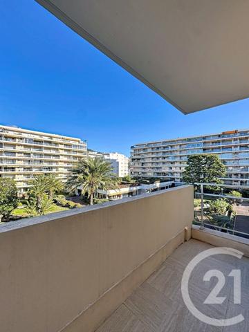 Appartement F1 à vendre  1 pièce - 26 m2 CANNES - 06