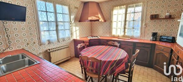 Maison à vendre 8 pièces 147 m² Châteauneuf-en-Thymerais